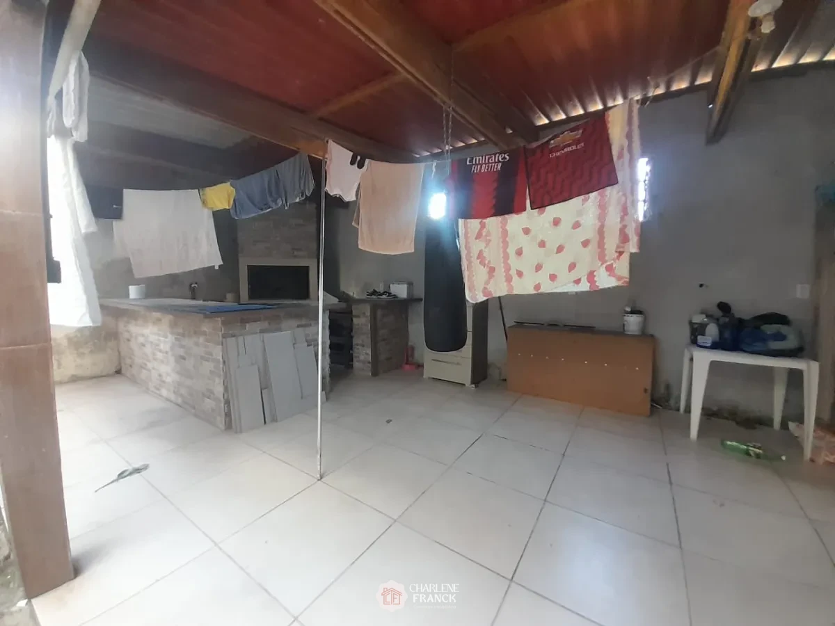 Imagem de SOBRADO EM FASE FINAL DE CONSTRUÇAO