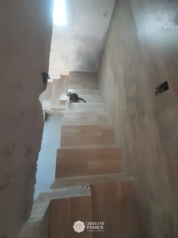 Imagem de SOBRADO EM FASE FINAL DE CONSTRUÇAO
