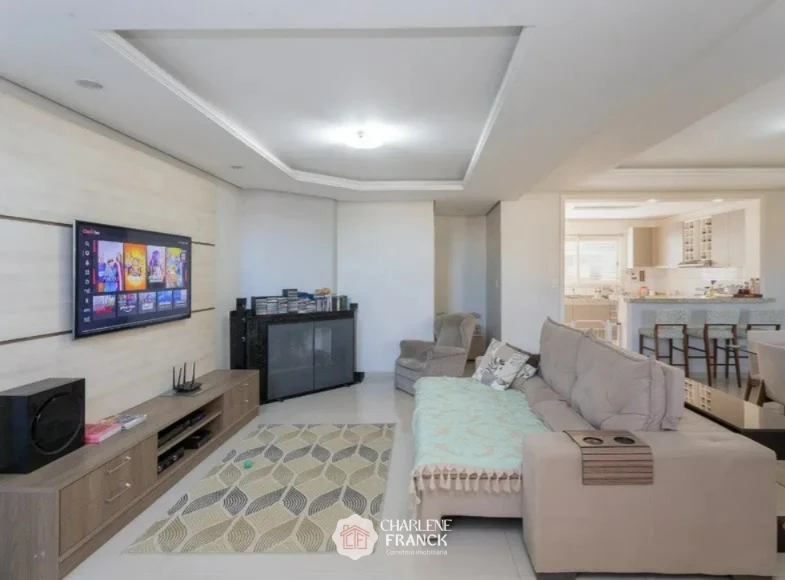 Imagem de EXCELENTE SOBRADO COM 337m² NAS TRES VENDAS