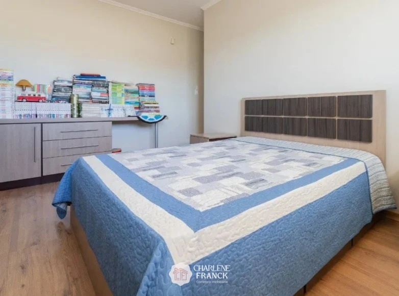 Imagem de EXCELENTE SOBRADO COM 337m² NAS TRES VENDAS
