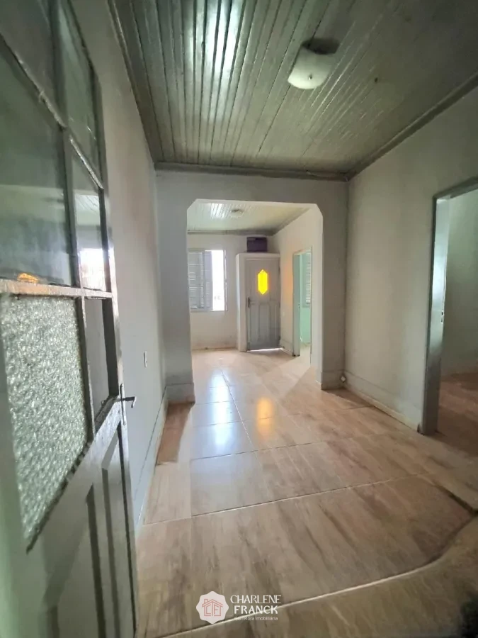 Imagem de AMPLA CASA BAIRRO PORTO