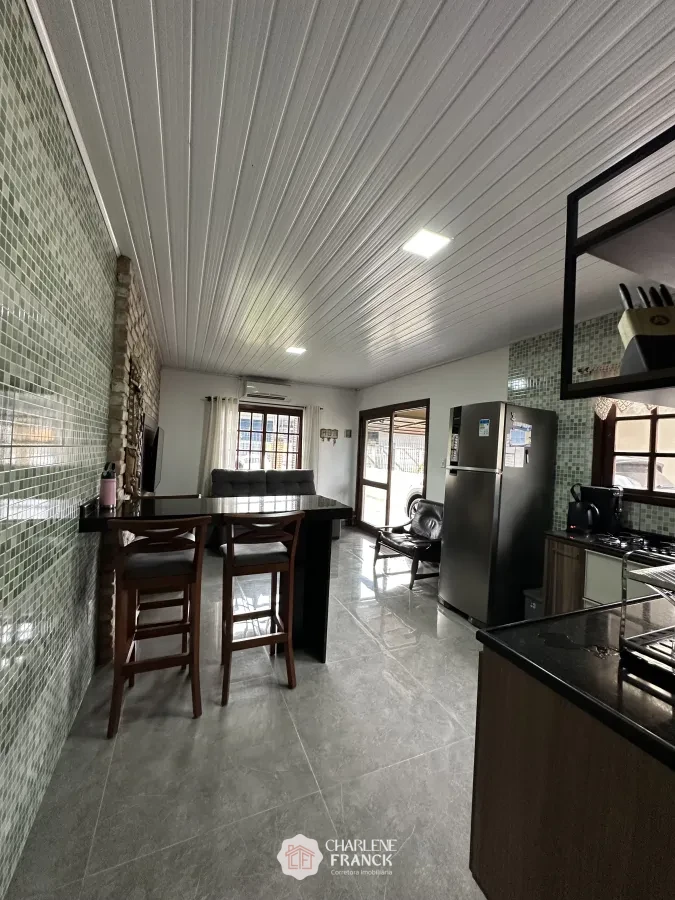 Imagem de Casa com piscina próxima a lorenzete