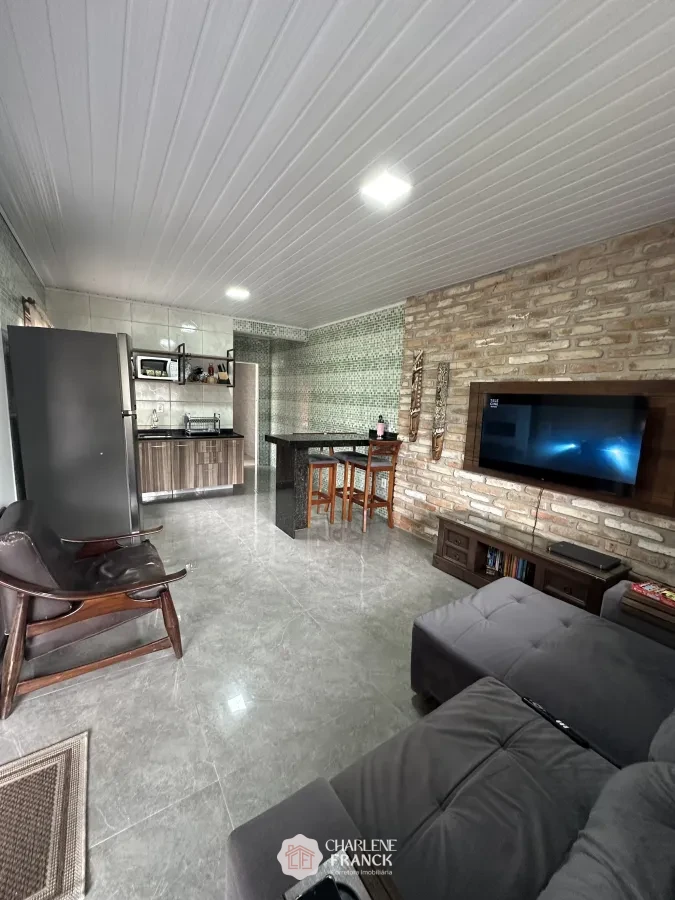 Imagem de Casa com piscina próxima a lorenzete