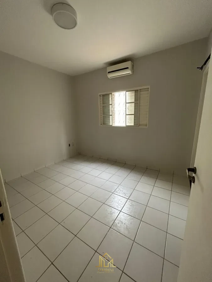 Imagem de Casa à venda no bairro Alto Umuarama em Uberlândia/MG