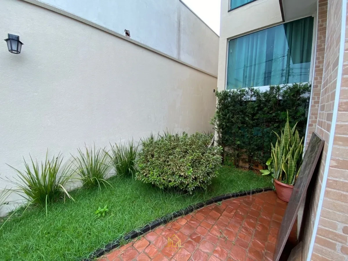 Imagem de Casa à venda no bairro Cidade Jardim em Uberlândia/MG