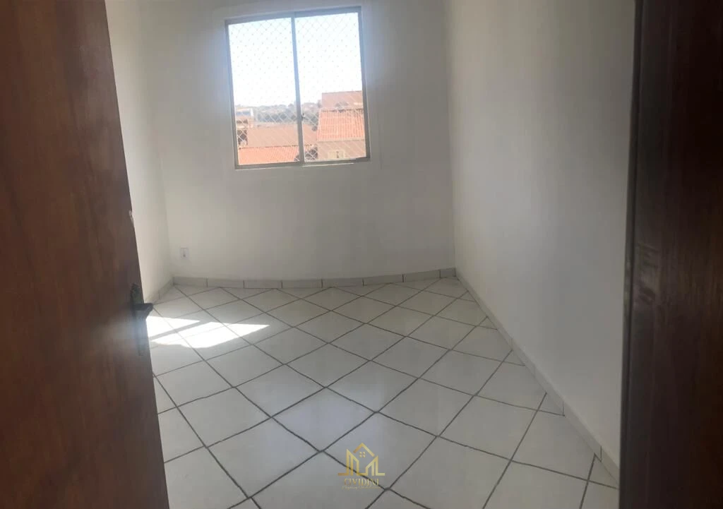 Imagem de Apartamento à venda no bairro Chácaras Tubalina e Quartel em Uberlândia/MG