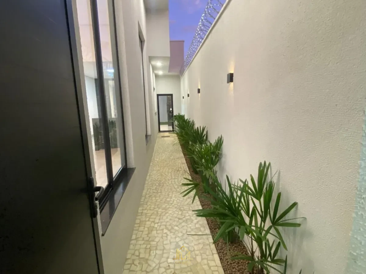 Imagem de Casa à venda no bairro Jardim Botânico em Uberlândia/MG