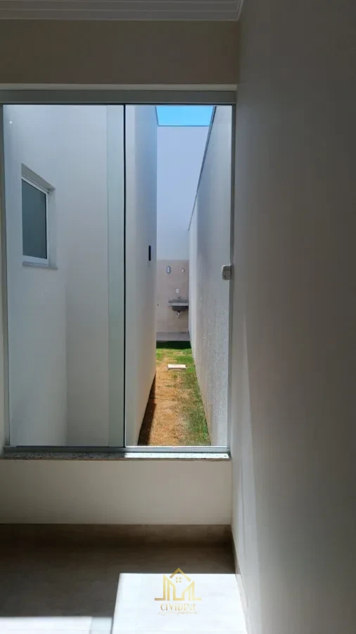 Imagem de Casa à venda no bairro Granada em Uberlândia/MG