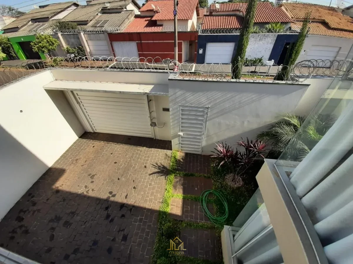 Imagem de Casa à venda no bairro Jardim Patrícia em Uberlândia/MG