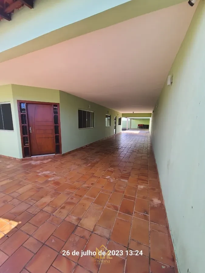 Imagem de Casa à venda no bairro Osvaldo Rezende em Uberlândia/MG