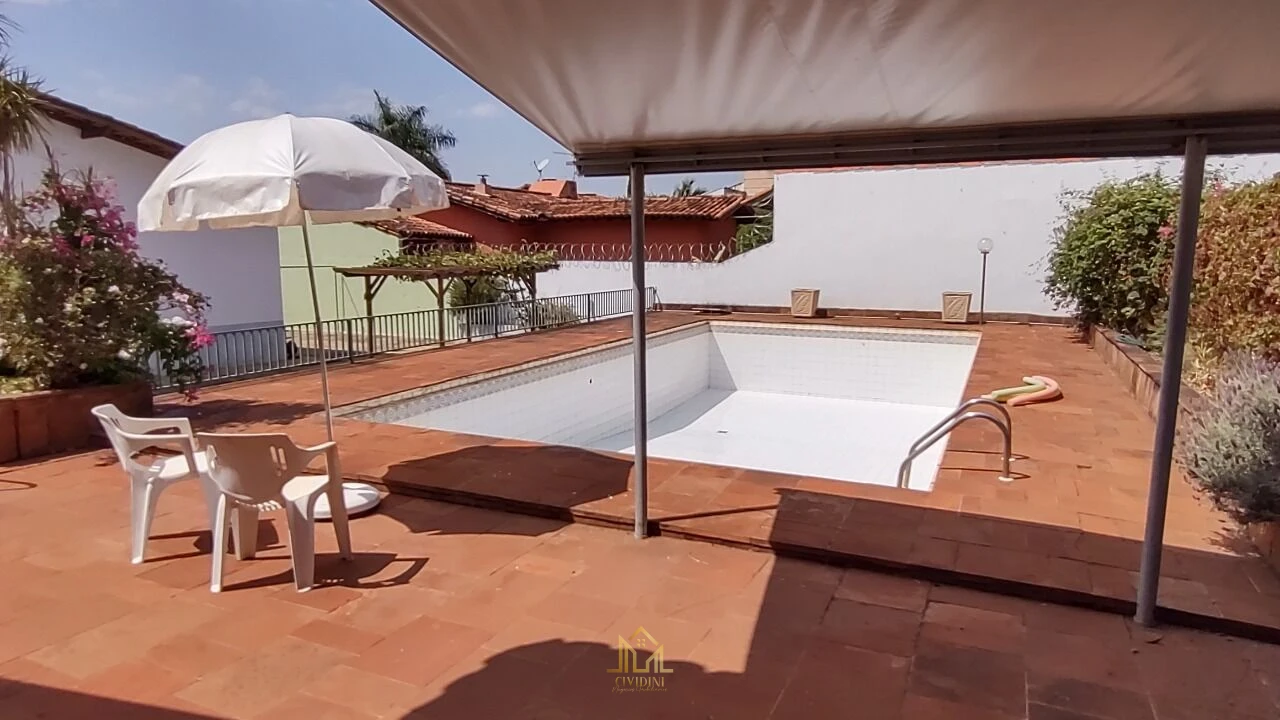 Imagem de Casa à venda no bairro Cidade Jardim em Uberlândia/MG