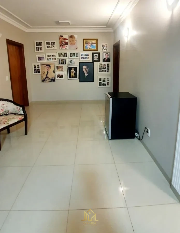 Imagem de Casa à venda no bairro Cidade Jardim em Uberlândia/MG