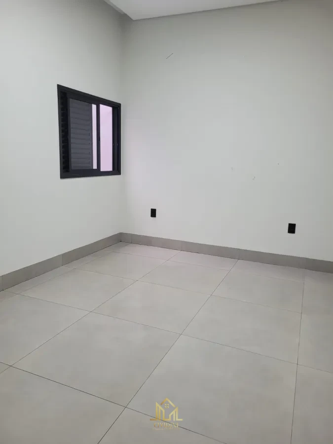 Imagem de Casa à venda no bairro Grand Ville em Uberlândia/MG