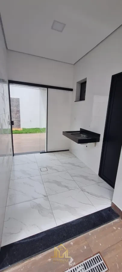 Imagem de Casa à venda no bairro Jardim Karaíba em Uberlândia/MG