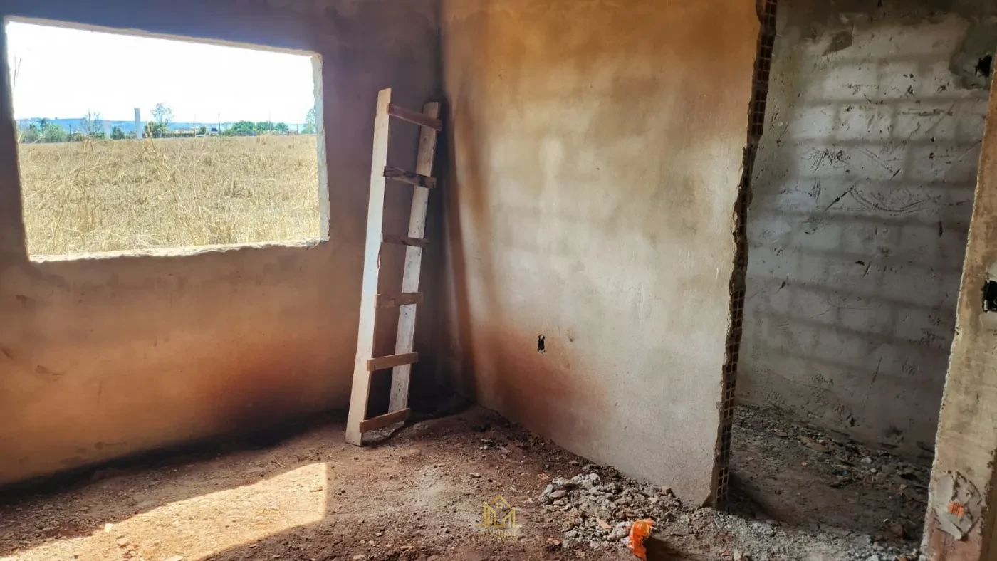 Imagem de Casa à venda no bairro Centro em Indianópolis/MG