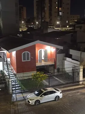 Imagem de Casa à venda no bairro Cazeca em Uberlândia/MG