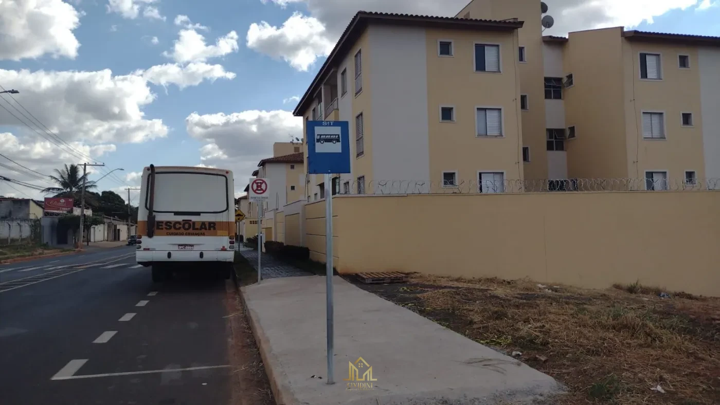 Imagem de Apartamento à venda no bairro Chácaras Tubalina e Quartel em Uberlândia/MG