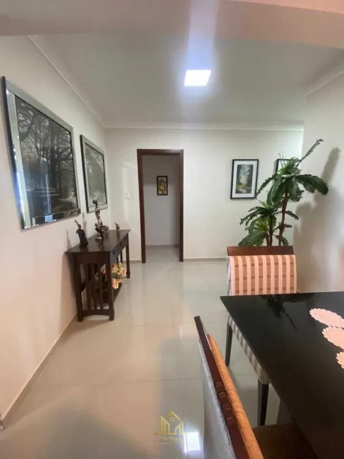 Imagem de Apartamento à venda no bairro Saraiva em Uberlândia/MG