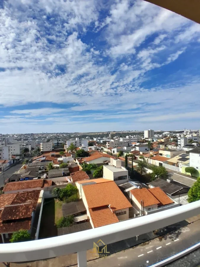 Imagem de Apartamento à venda no bairro Santa Mônica em Uberlândia/MG