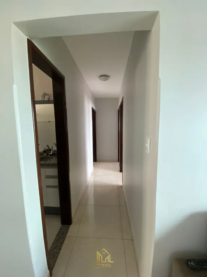 Imagem de Apartamento à venda no bairro Segismundo Pereira em Uberlândia/MG