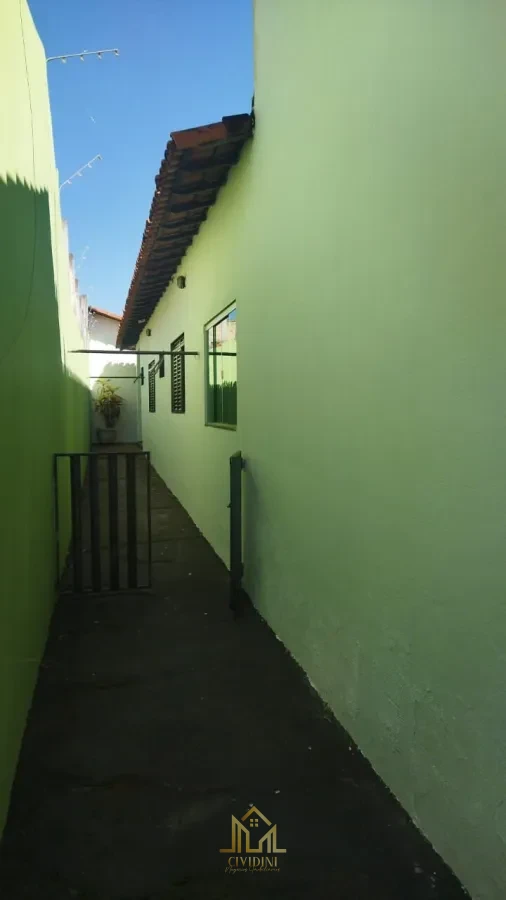 Imagem de Casa à venda no bairro Cidade Jardim em Uberlândia/MG