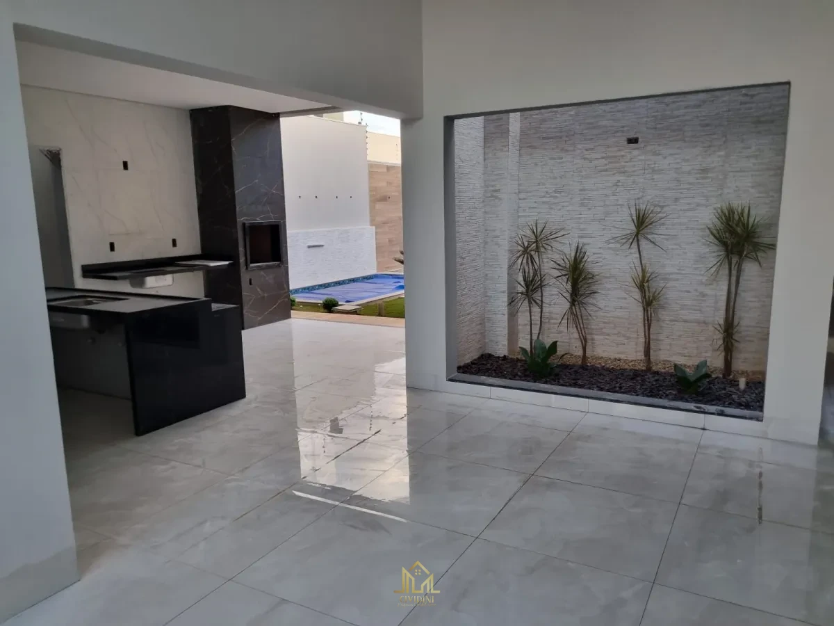 Imagem de Casa à venda no bairro Grand Ville em Uberlândia/MG