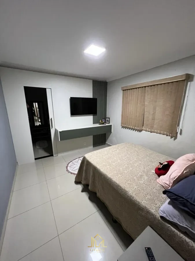 Imagem de Casa à venda no bairro Chácaras Tubalina e Quartel em Uberlândia/MG