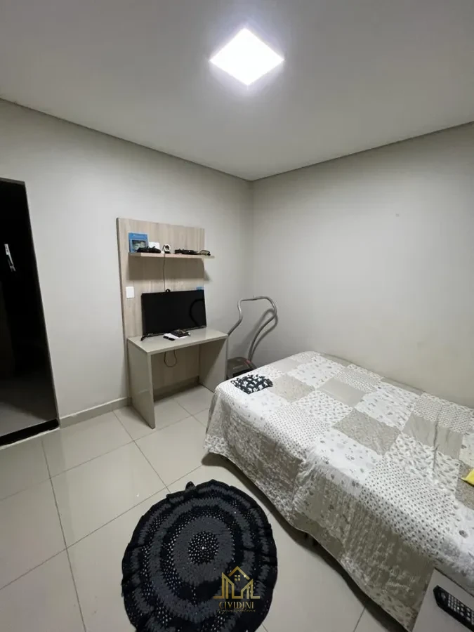 Imagem de Casa à venda no bairro Chácaras Tubalina e Quartel em Uberlândia/MG