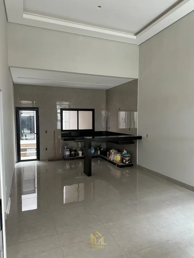 Imagem de Casa à venda no bairro Grand Ville em Uberlândia/MG