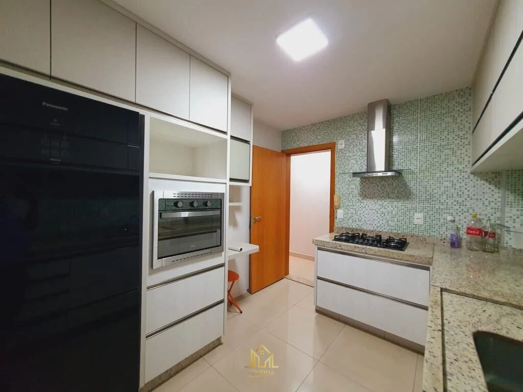 Imagem de Apartamento à venda no bairro Martins em Uberlândia/MG