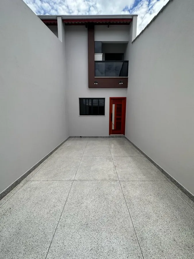 Imagem de SOBRADO PRONTO PARA MORAR