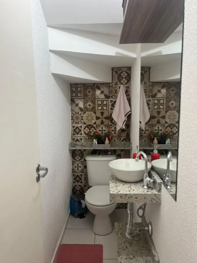 Imagem de CASA EM CONDOMÍNIO