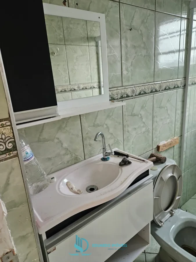 Imagem de Casa com 3 Dormitorios e Galpao Comercial