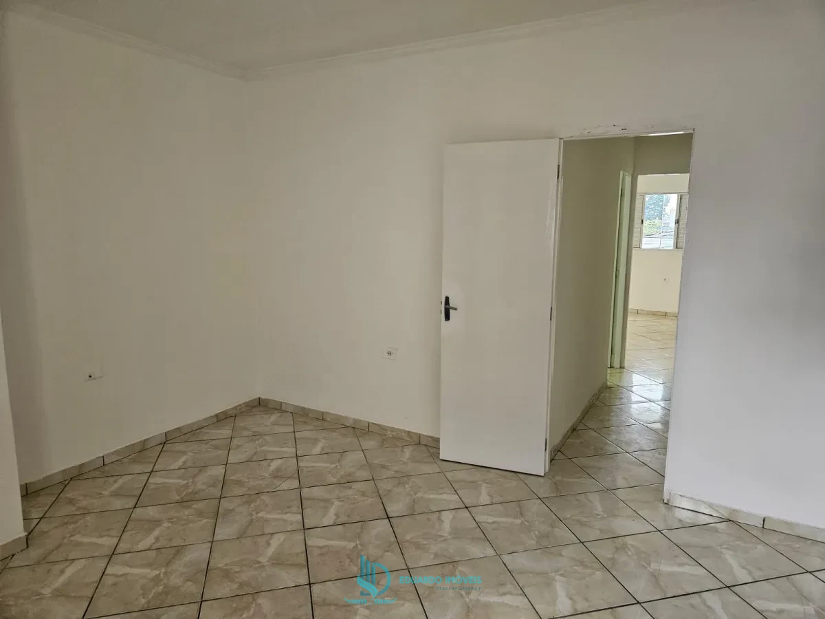 Imagem de Casa com 3 Dormitorios e Galpao Comercial
