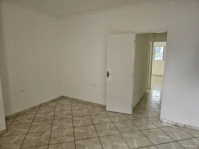 Imagem de Casa com 3 Dormitorios e Galpao Comercial