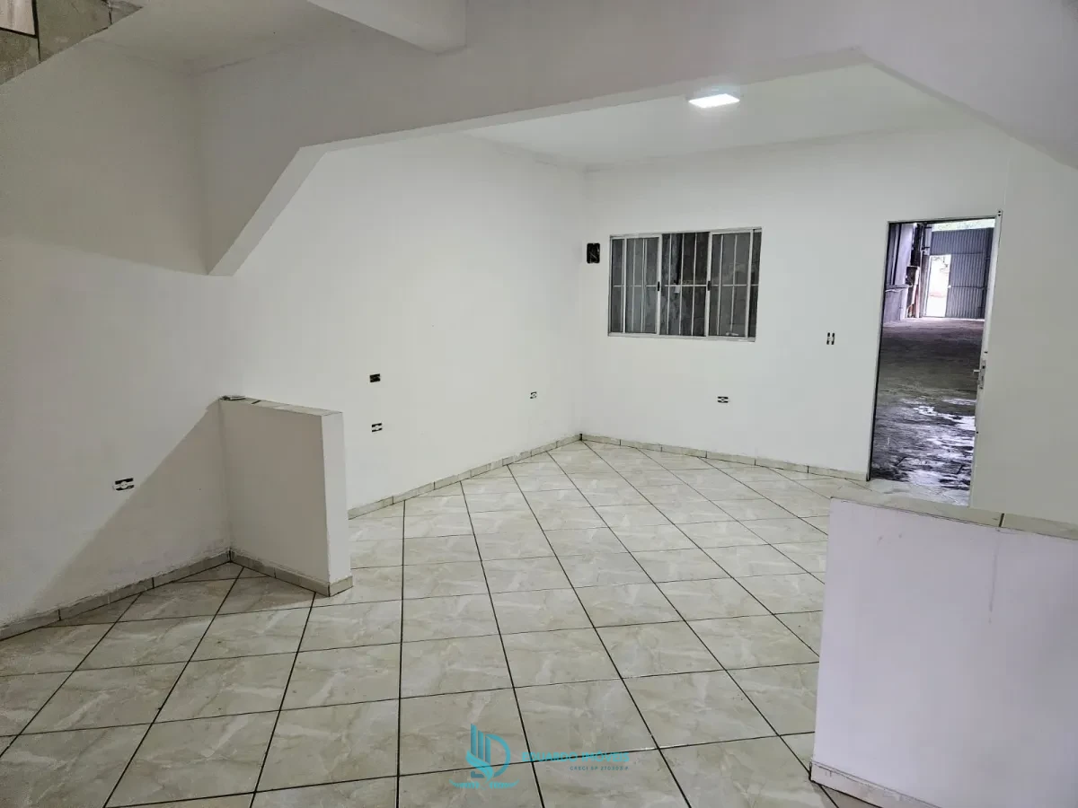 Imagem de Casa com 3 Dormitorios e Galpao Comercial