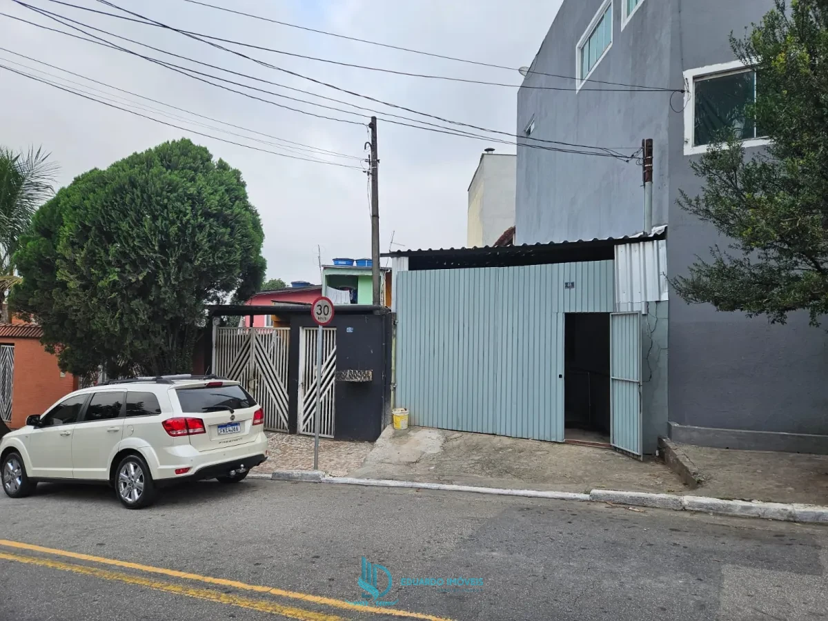 Imagem de Casa com 3 Dormitorios e Galpao Comercial