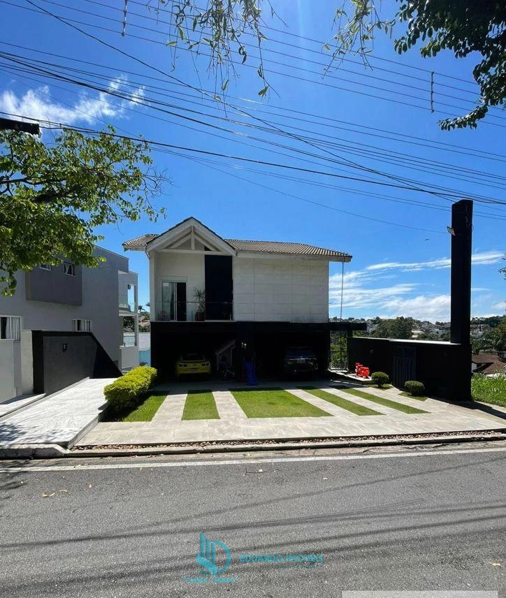 Imagem de ALUGO SOBRADO MOBILIADO RESIDENCIAL ARUJA 5