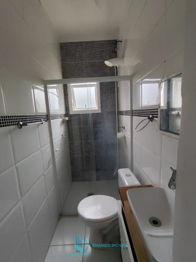 Imagem de VENDO Sobrado com Piscina em Aruja