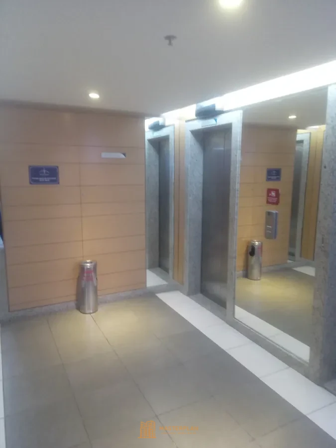 Imagem de 3 SALAS COMERCIAIS À VENDA - ÓTIMA LOCALIZAÇÃO