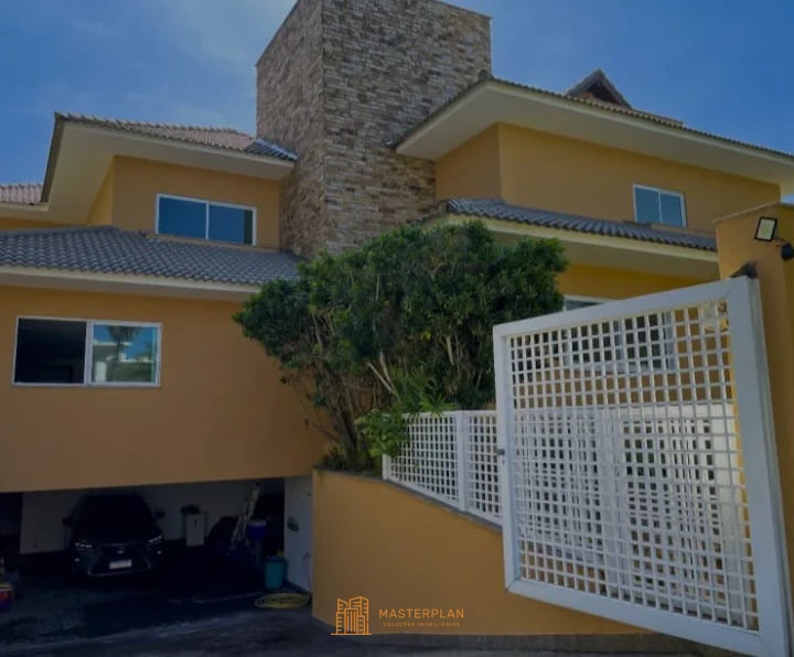 Imagem de Casa Alto Padrão à Venda – Próxima ao Vogue Square | Condomínio Fechado
