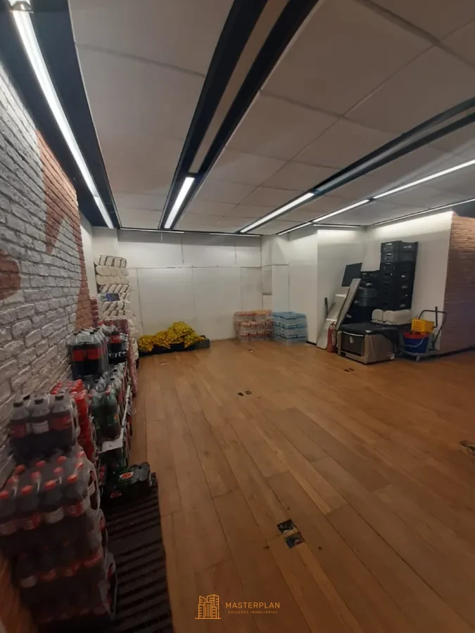 Imagem de Loja Comercial na Galeria 346 – Frente para Rua | Pronta para Uso