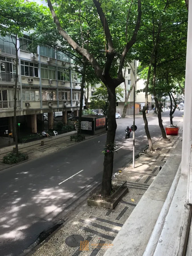 Imagem de Vendo Apartamento de Alto Padrão – Ipanema | 255 m² | 3 Quartos + Jardim de Inverno