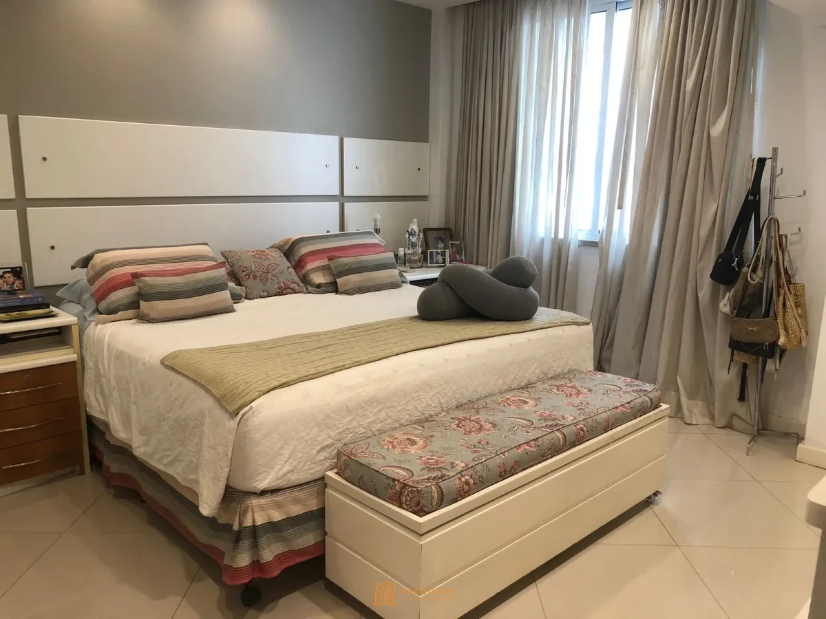 Imagem de Vendo Apartamento de Alto Padrão – Ipanema | 255 m² | 3 Quartos + Jardim de Inverno