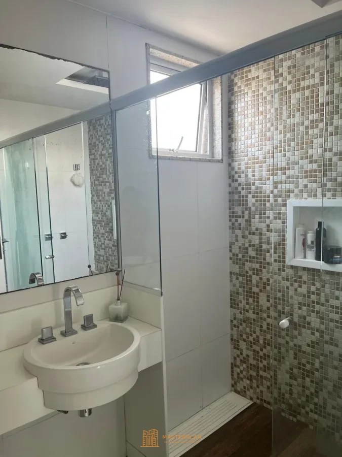 Imagem de Vendo Apartamento de Alto Padrão – Ipanema | 255 m² | 3 Quartos + Jardim de Inverno