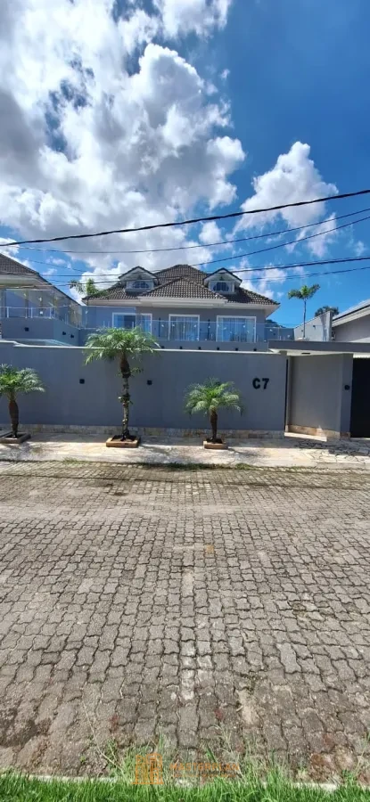 Imagem de Casa Ampla e Reformada com 5 Suítes | Condomínio Jardim Itaúna – Vargem Grande