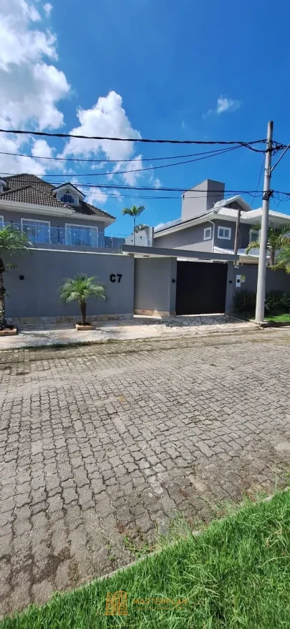 Imagem de Casa Ampla e Reformada com 5 Suítes | Condomínio Jardim Itaúna – Vargem Grande