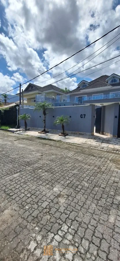 Imagem de Casa Ampla e Reformada com 5 Suítes | Condomínio Jardim Itaúna – Vargem Grande