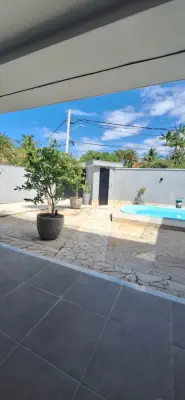 Imagem de Casa Ampla e Reformada com 5 Suítes | Condomínio Jardim Itaúna – Vargem Grande