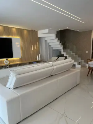 Imagem de Residência de alto padrão no Condomínio Riviera Del Sol – Recreio dos Bandeirantes